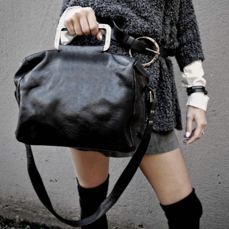 black-leather-bag